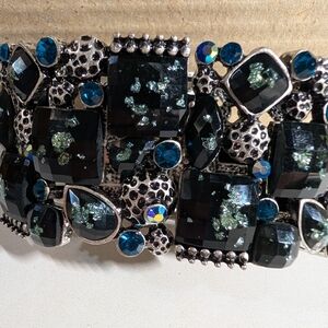 Beautiful Blue Stone Cuff Bracelet Stretch New